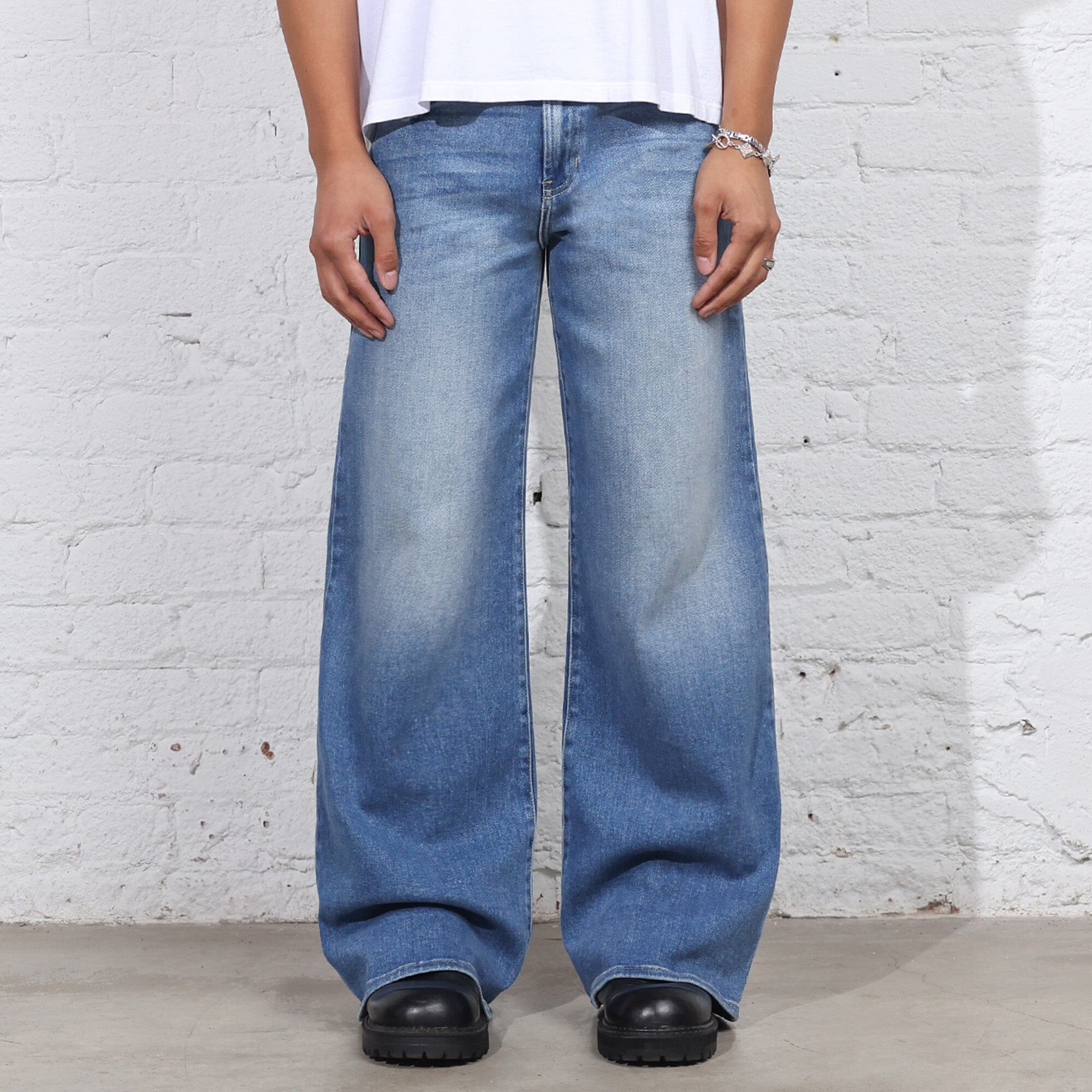 Brooklyn Jeans | Relaxed. Wide-Leg