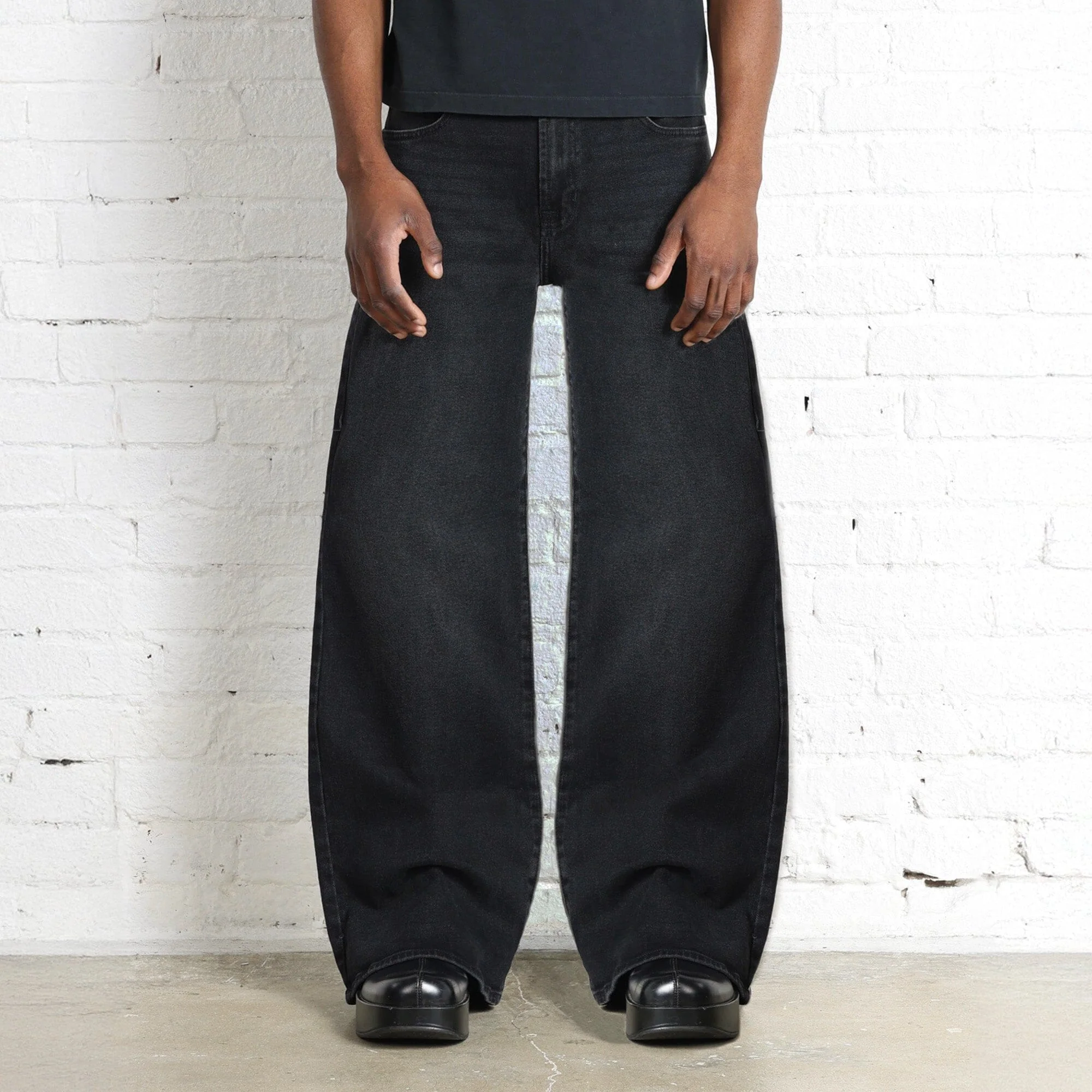 Brooklyn Jeans | Relaxed. Wide-Leg