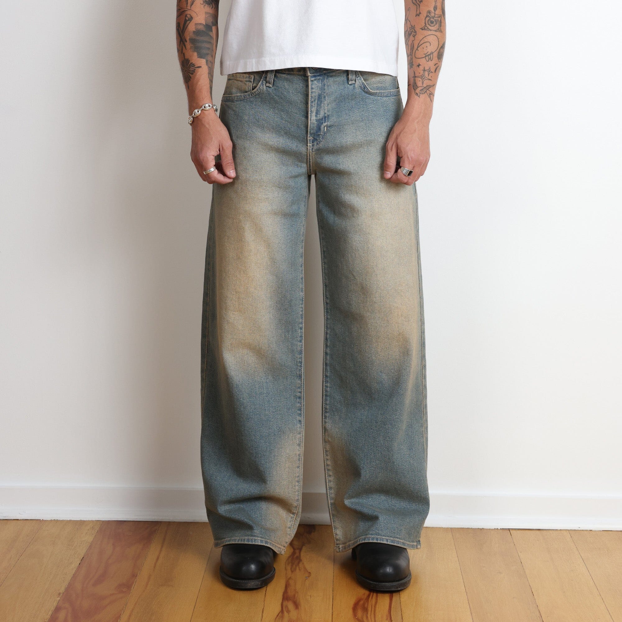 Koenji Jeans | Straight-Wide. Low-Rise