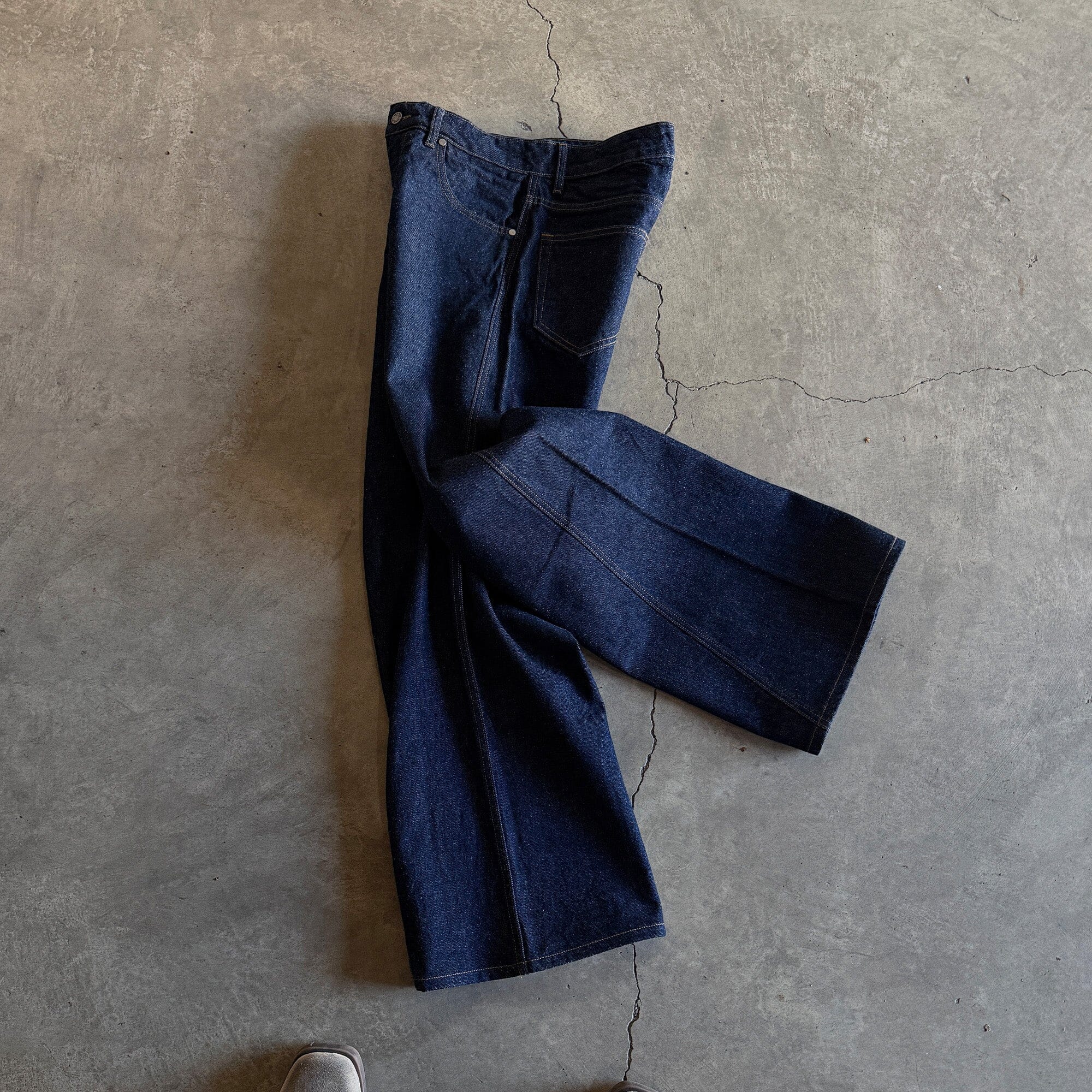 Twisted Tokyo Jeans | Baggy. Wide-Leg - Image 5