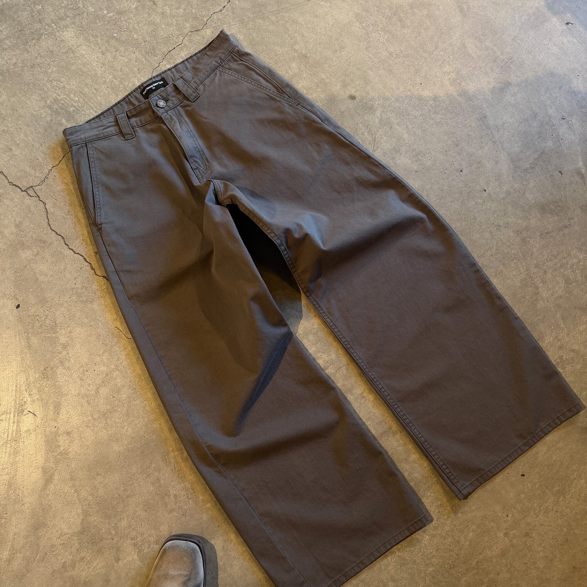 Shibuya Chino Pants | Baggy. Wide-Leg - Image 4