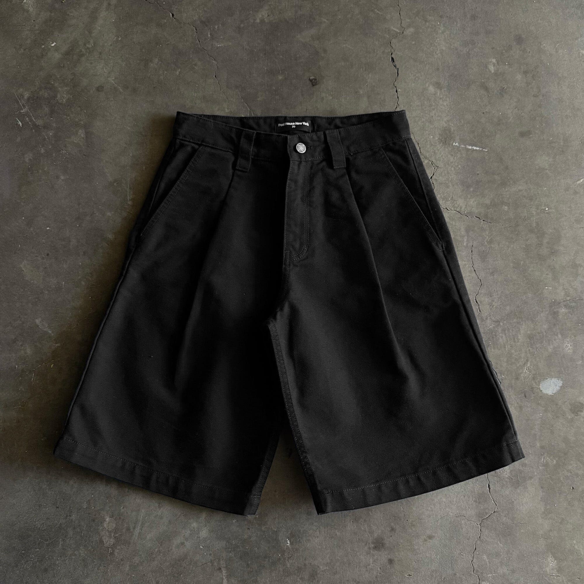 Shibuya Pleated Shorts | Baggy. Wide-Leg - Image 3