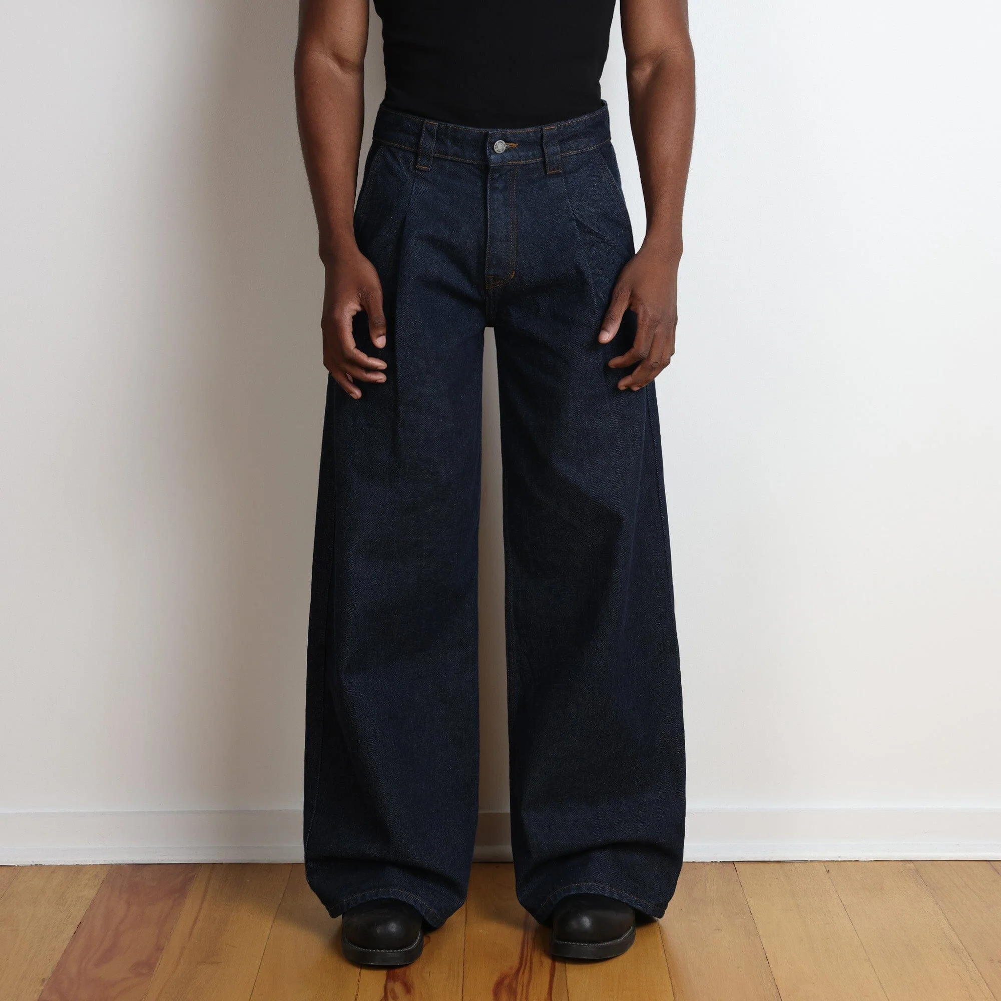 Shibuya Pleated Jeans | Baggy. Wide-Leg