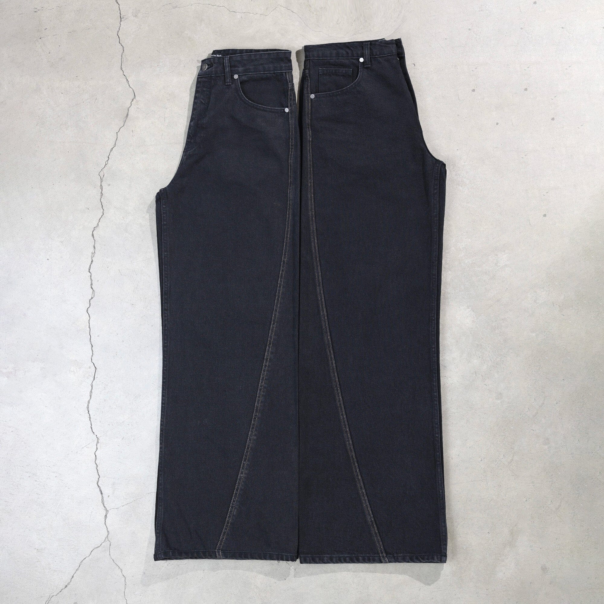Twisted Tokyo Jeans | Baggy. Wide-Leg - Image 7