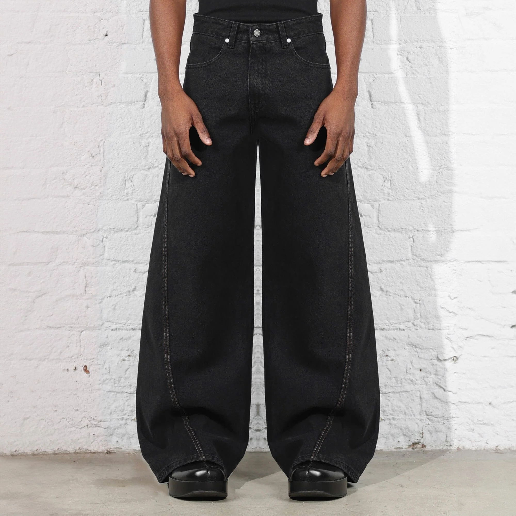 Twisted Tokyo Jeans | Baggy. Wide-Leg
